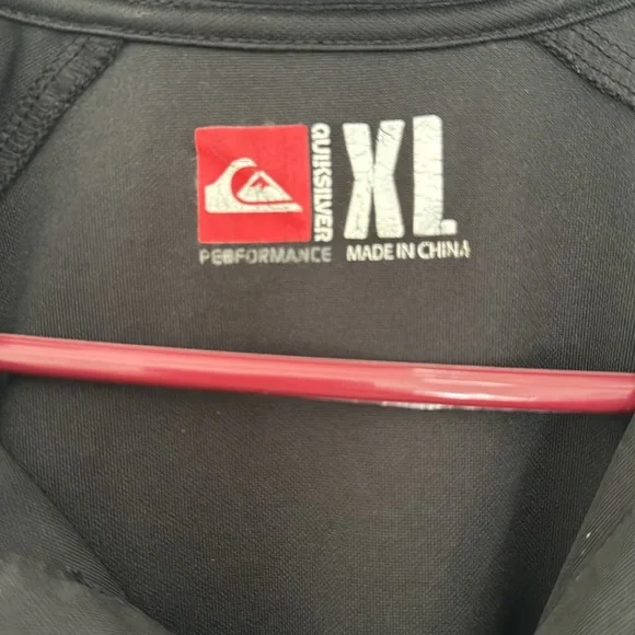 ❗️SOLD❗️Quicksilver collar shirt - Picture 3 of 5